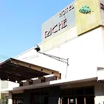 Riche Heritage Hotel Alun Alun Malang