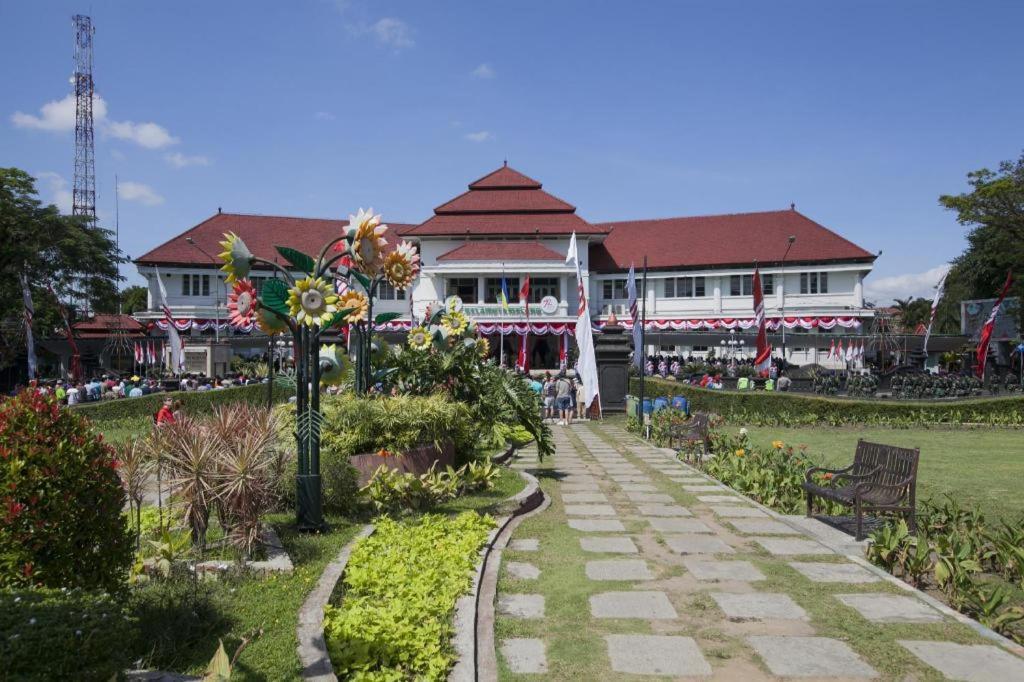 Hotel Riche Heritage Alun Alun Malang
