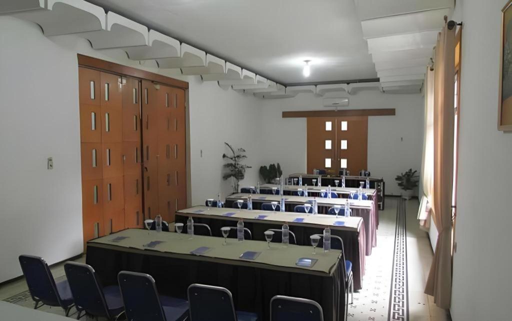 Riche Heritage Alun Alun Hotel Malang