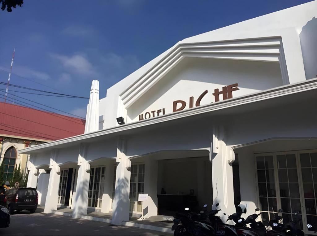 Riche Heritage Alun Alun Malang