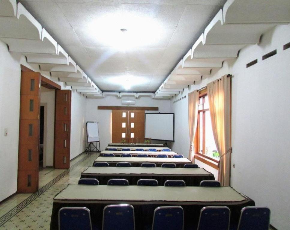 Riche Heritage Alun Alun Hotel