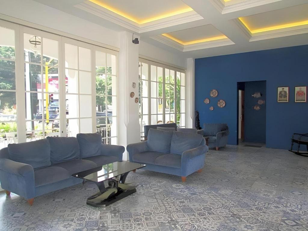 Hotel Riche Heritage Alun Alun